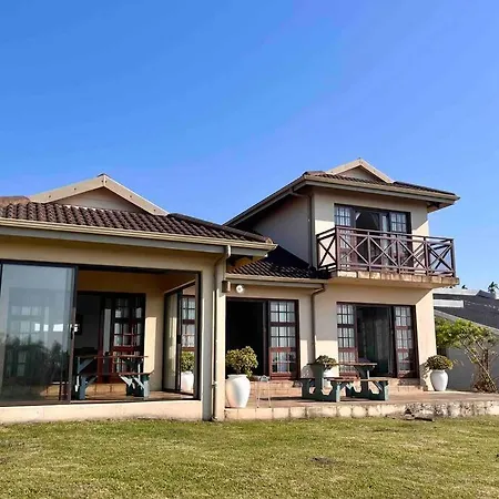 Sea Salted-Leisure Bay Paradise Port Edward Exterior photo